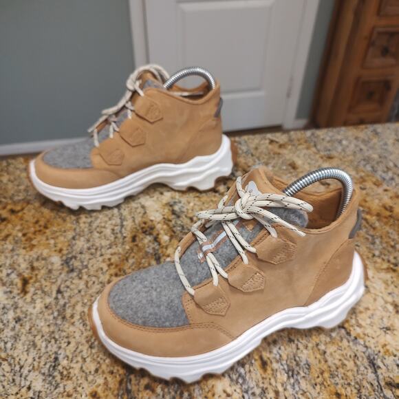 Sorel Kinetic Conquest Shoes Womens Size 6 Suede Waterproof Boot NL4903 - Picture 4 of 12